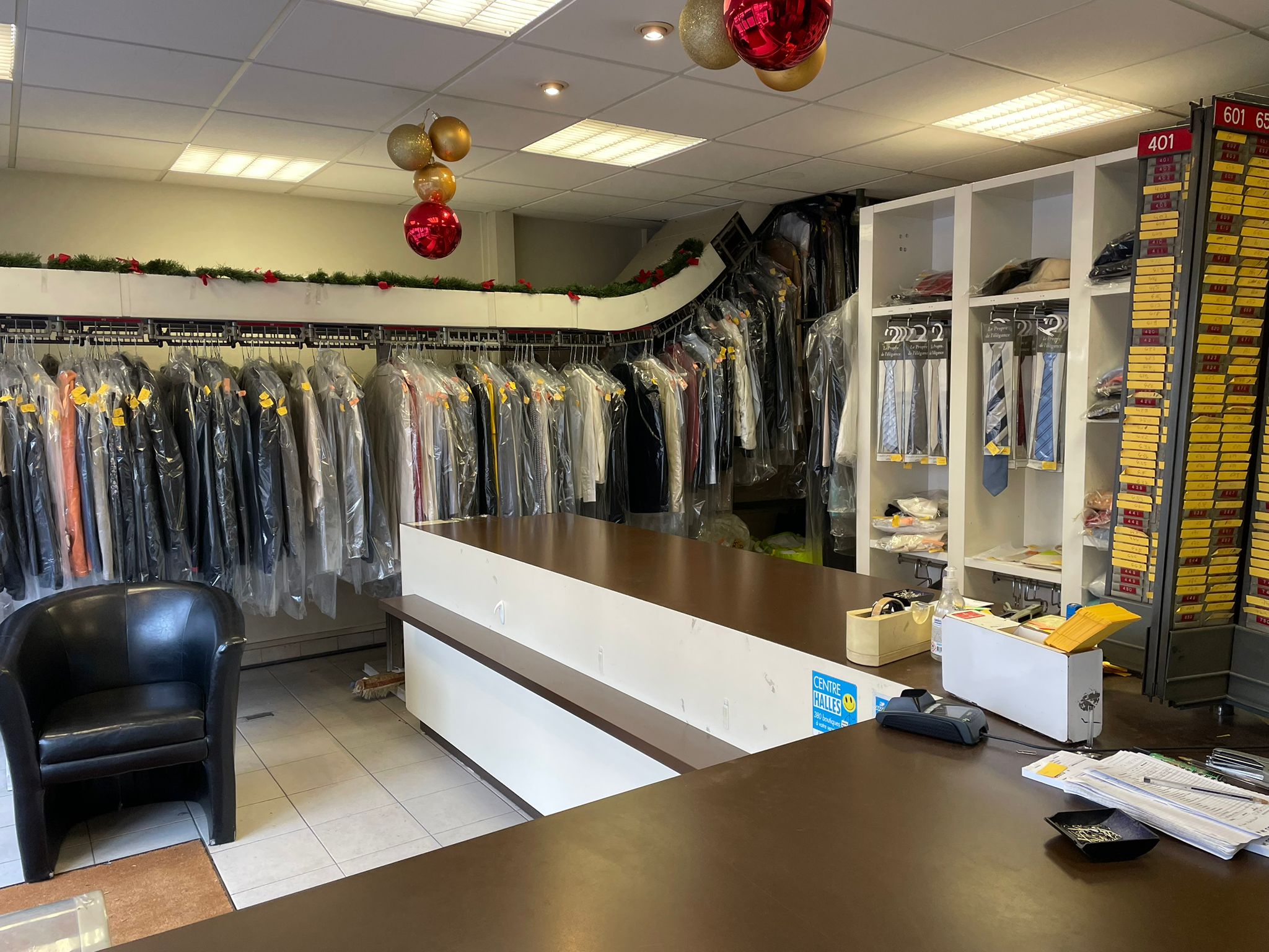 Intérieur du pressing